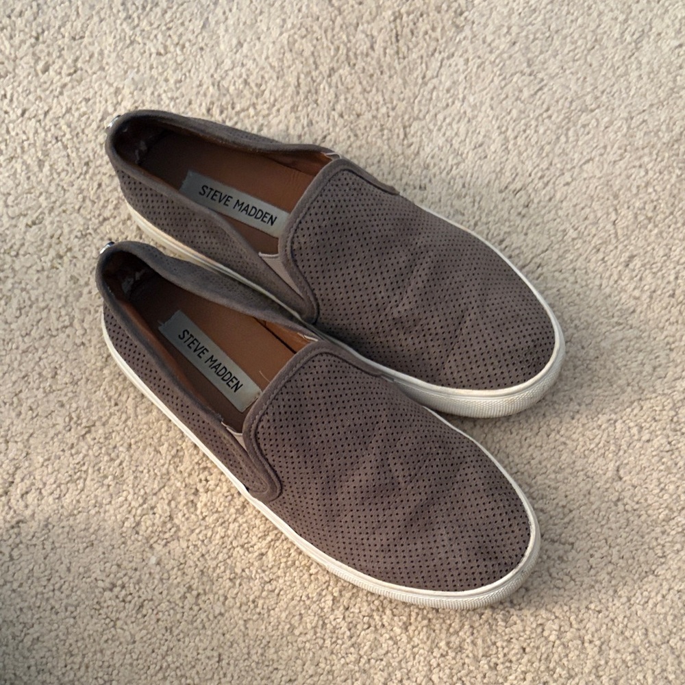 Steve Madden Brown Perforated Loafers
